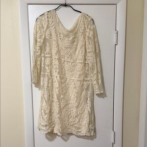 Women’s Express Cream Lace Dress